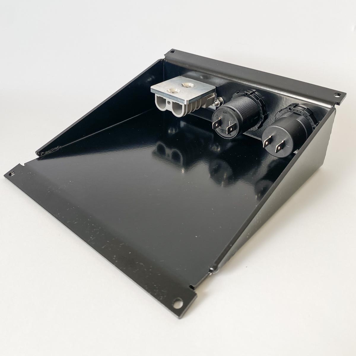Anderson, USB-C & 12v Outlet Panel